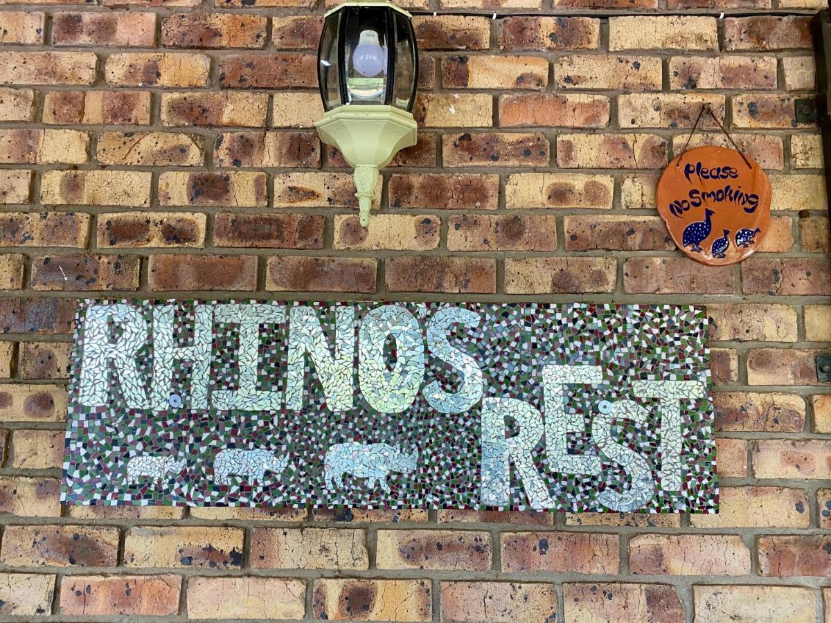 Rhinos Rest *